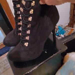 Anne Michelle ankle bootie boots 8.5 black